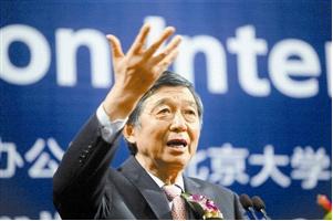 国家创新与发展战略研究会副会长吴建民