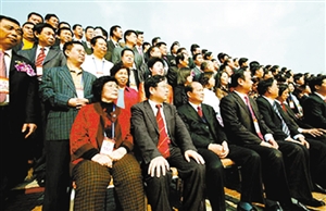 潮商以其智慧创造了大量财富， 同时不忘反哺社会。(