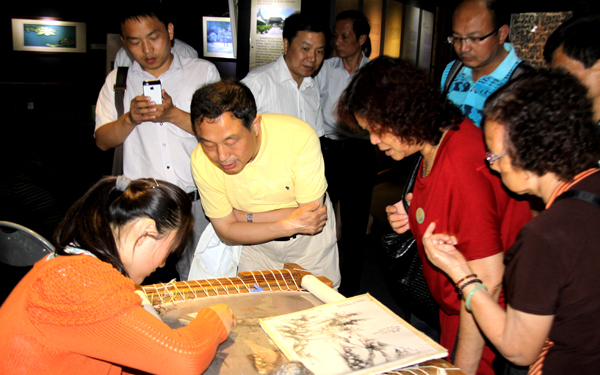 第九届文博会中丝园分会场取得喜人成绩 